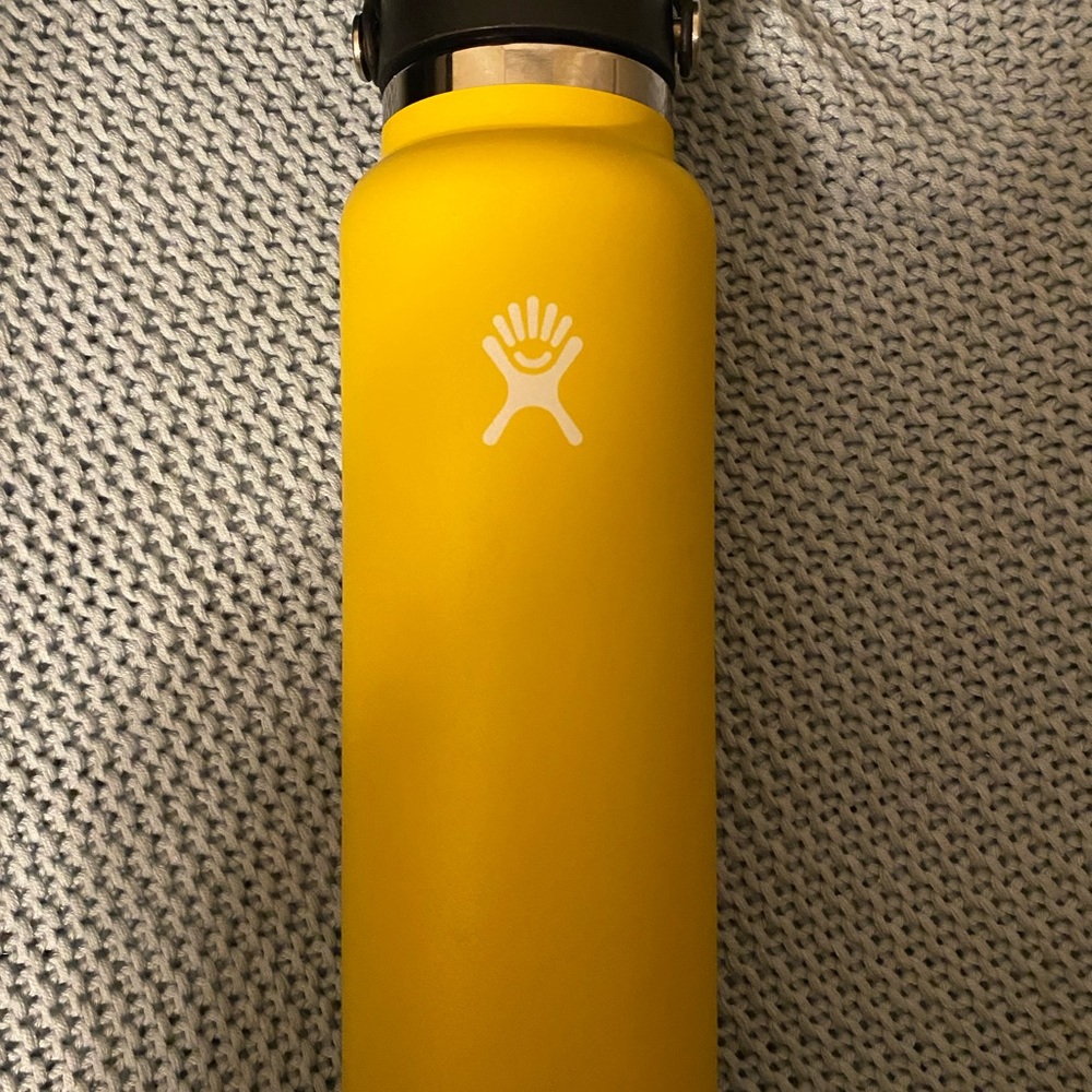 40 oz hydro flash water bottle lightly used